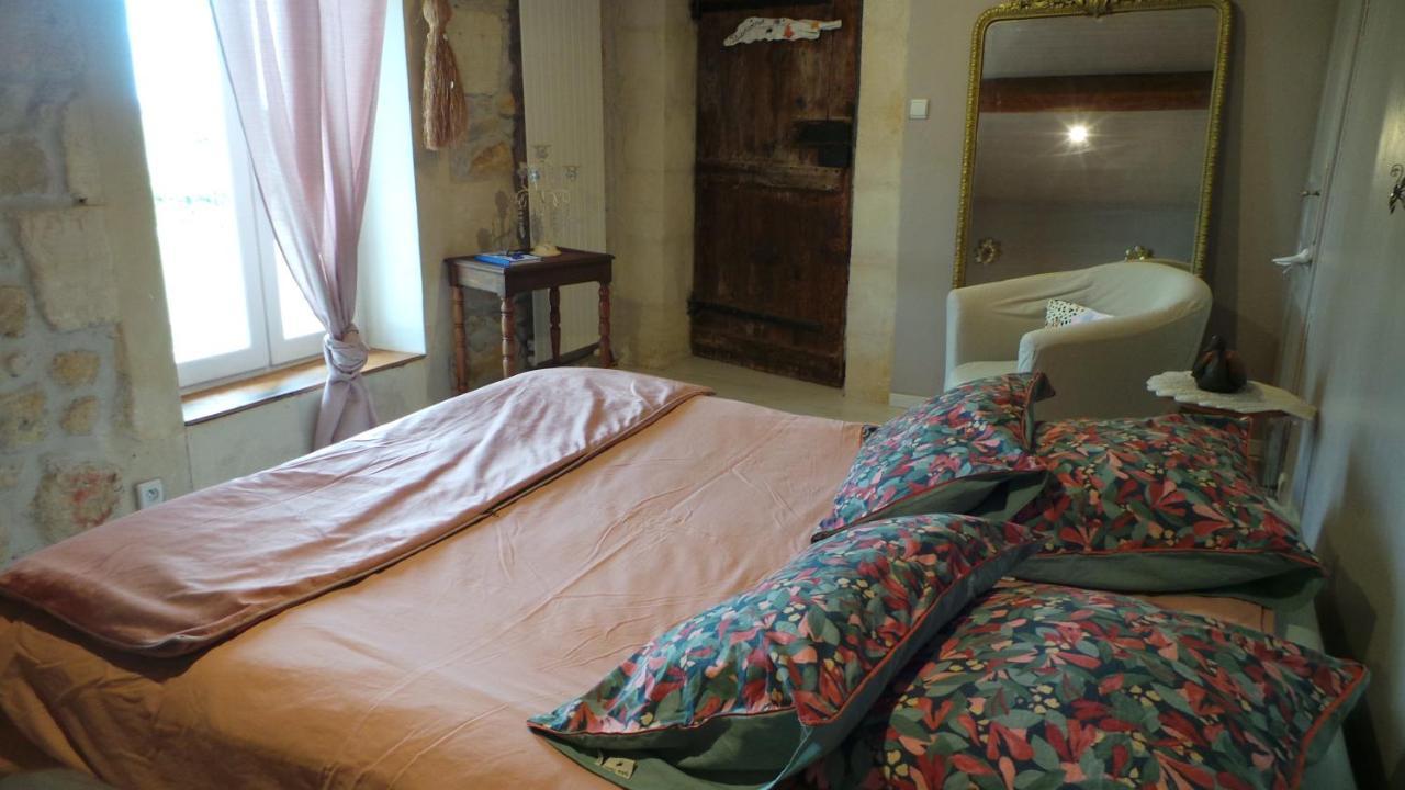 Chambre D'Hotes Le Paon Blanc Monprimblanc Ngoại thất bức ảnh